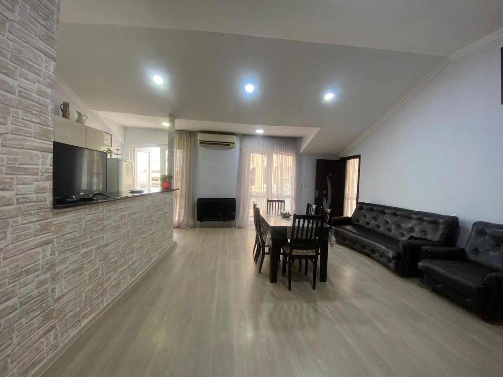 Apartment On Luka Asatiani 2 Batumi Exterior photo